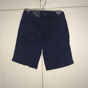 NEW WITH TAGS TOMMY HILFIGIRE SHORTS !